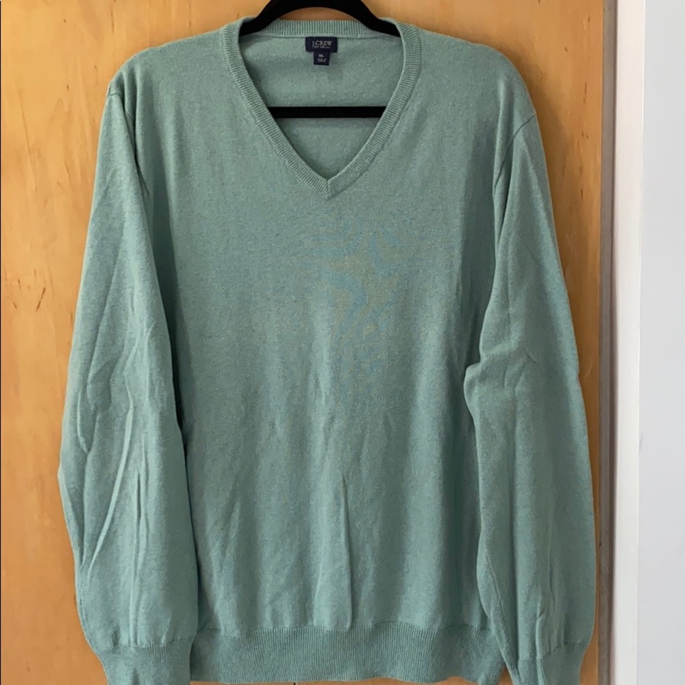 J. Crew Men’s V-neck Sweater Seafoam Green XL